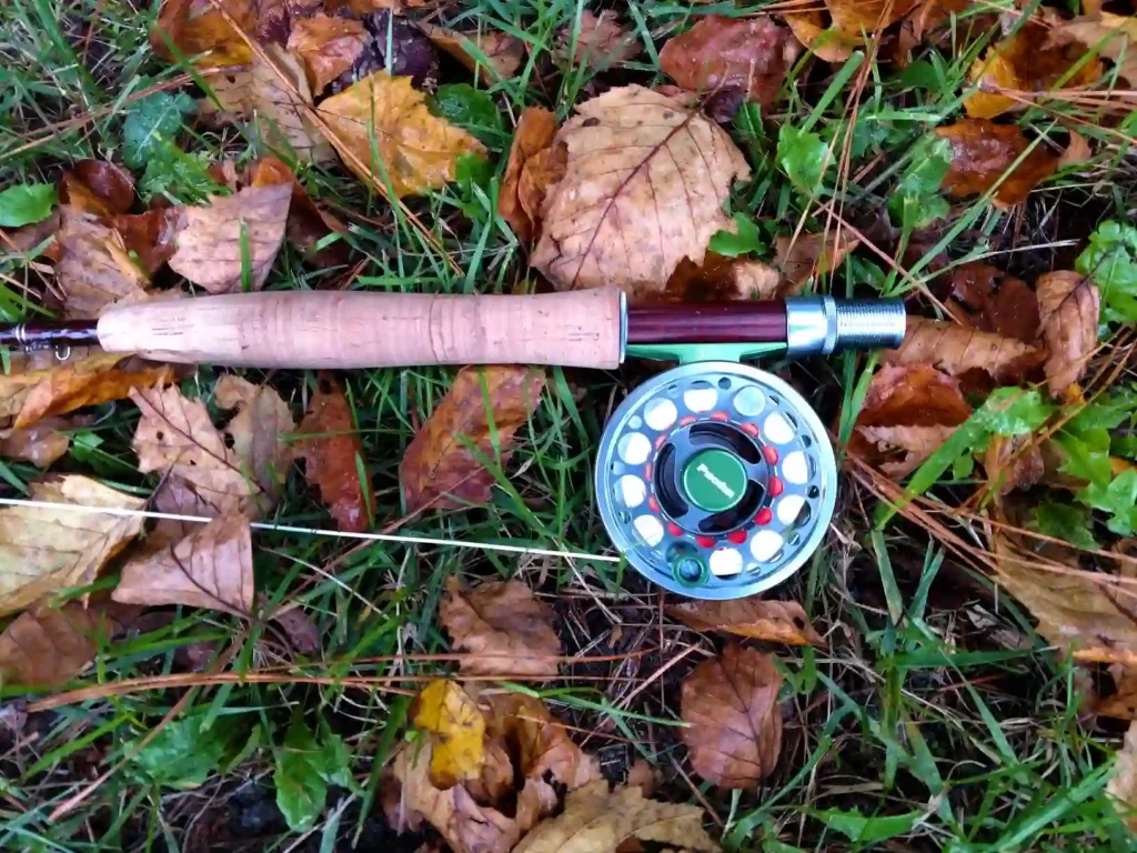 Fly Reel, A modified version of Centrepin reel